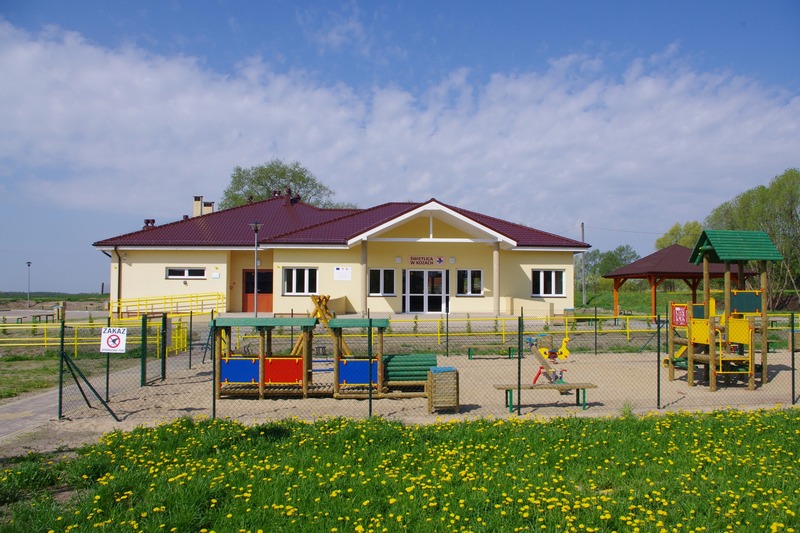 Zdjęcie wykonanej świetlicy wiejskiej w Kozach.